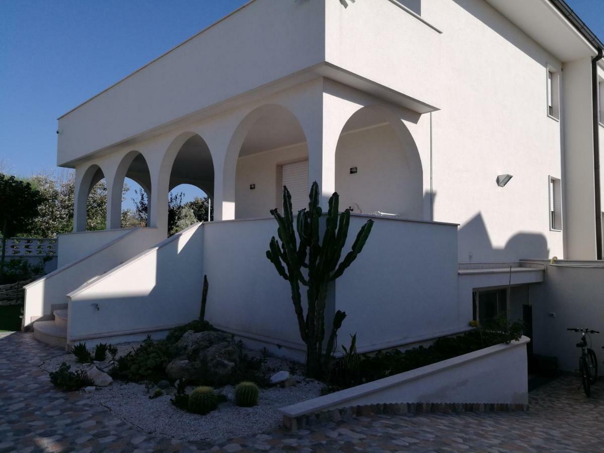 Villa Buenavista トッレ・サンタ・サビーナ エクステリア 写真